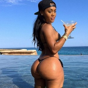 Anal
(69 sex)
Massage
Outcall ( Meet at hotel 4 or 5 stars)
GFE (Girl Friend... Ebony vicky 05352703191
